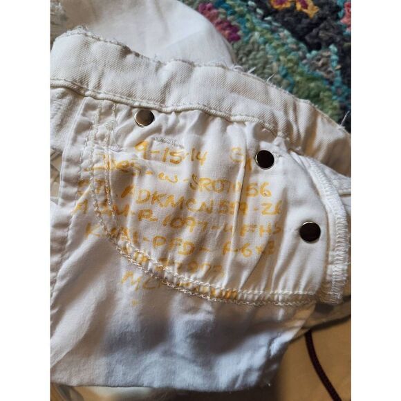 Joe's Jeans High Rise Distressed Flare Jeans Button Front White Women's 26 - Picture 5 of 5